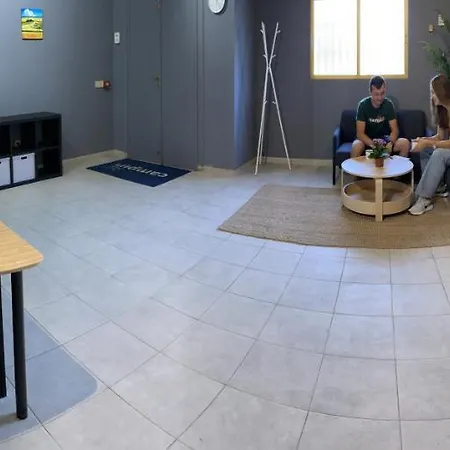 Campiri Base - Motorhome & Rvs Company Bateau-hôtel Málaga