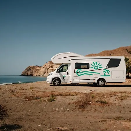 Hotel en barco Campiri Base - Motorhome & Rvs Company Málaga