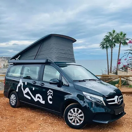 Hotel en barco Campiri Base - Motorhome & Rvs Company *